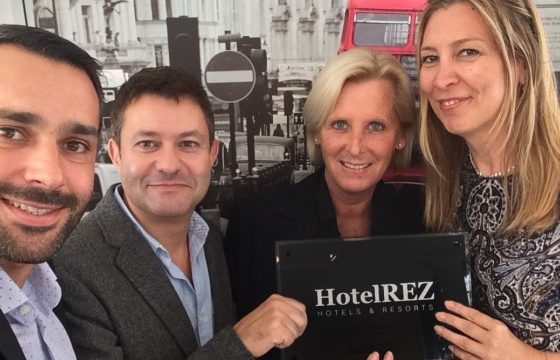 HotelREZ partners with Qualis Hospitality Group